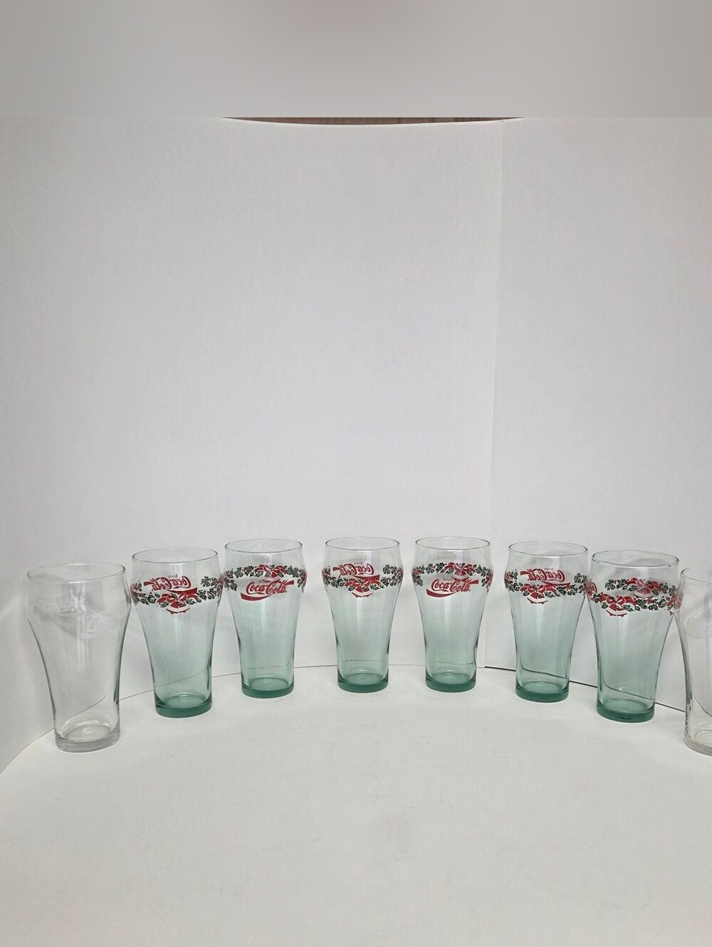 Coca-Cola Lot of 8 Green Christmas Holly Bells & Clear Logo Tumblers #0440
